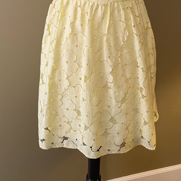 Lauren Conrad dress - Picture 3 of 5